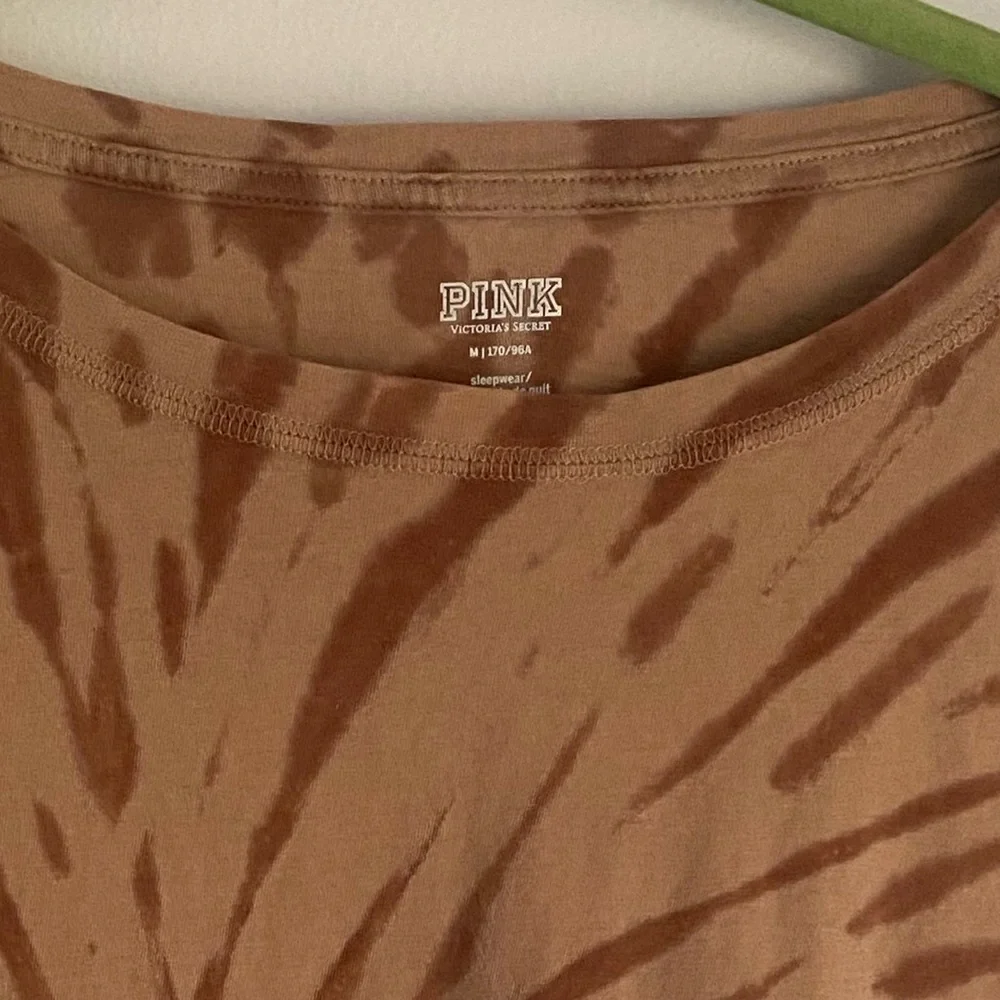 PINK Victoria's Secret Tan Tie-Dye Tee - Picture 2 of 2